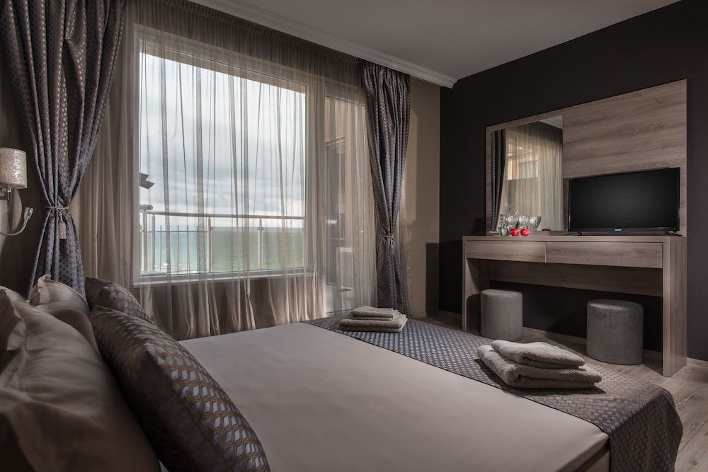 Nikki Beach Apartments