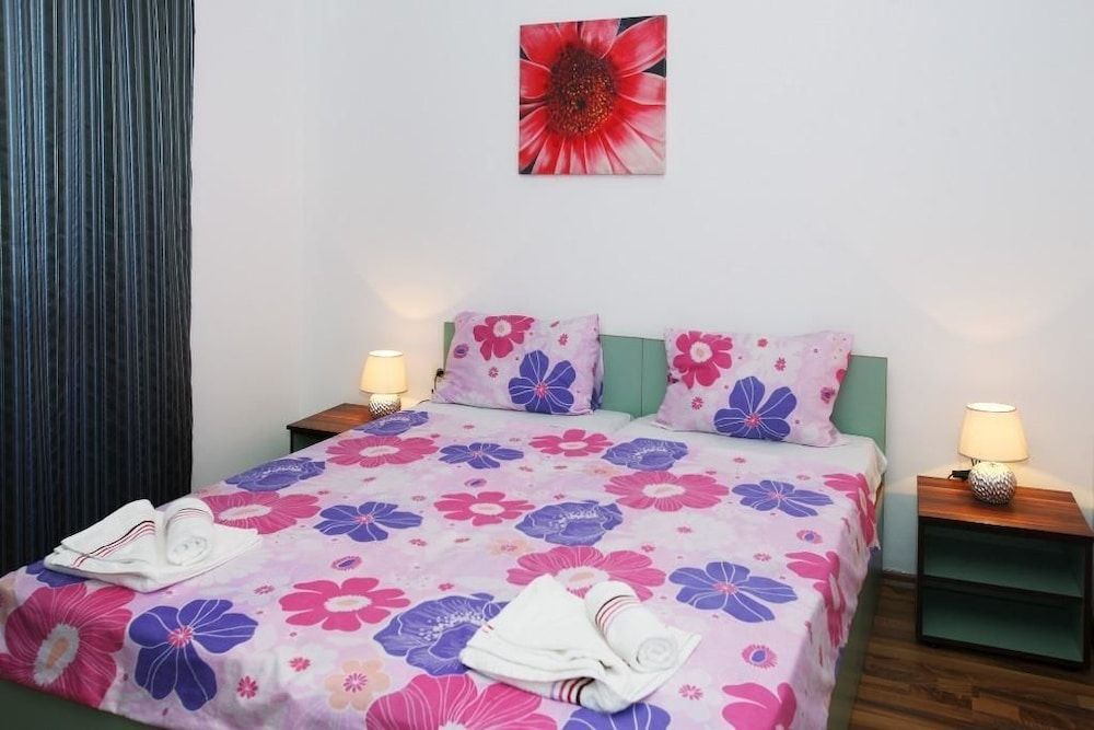 Apartment, Multiple Beds, Non Smoking