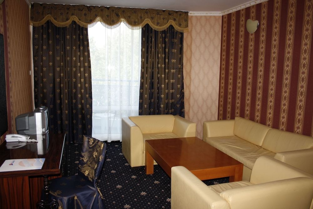 Suite, 1 Bedroom, Balcony