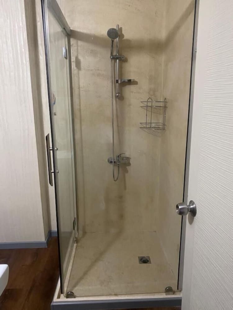 Standard Double Room (2 extra beds)