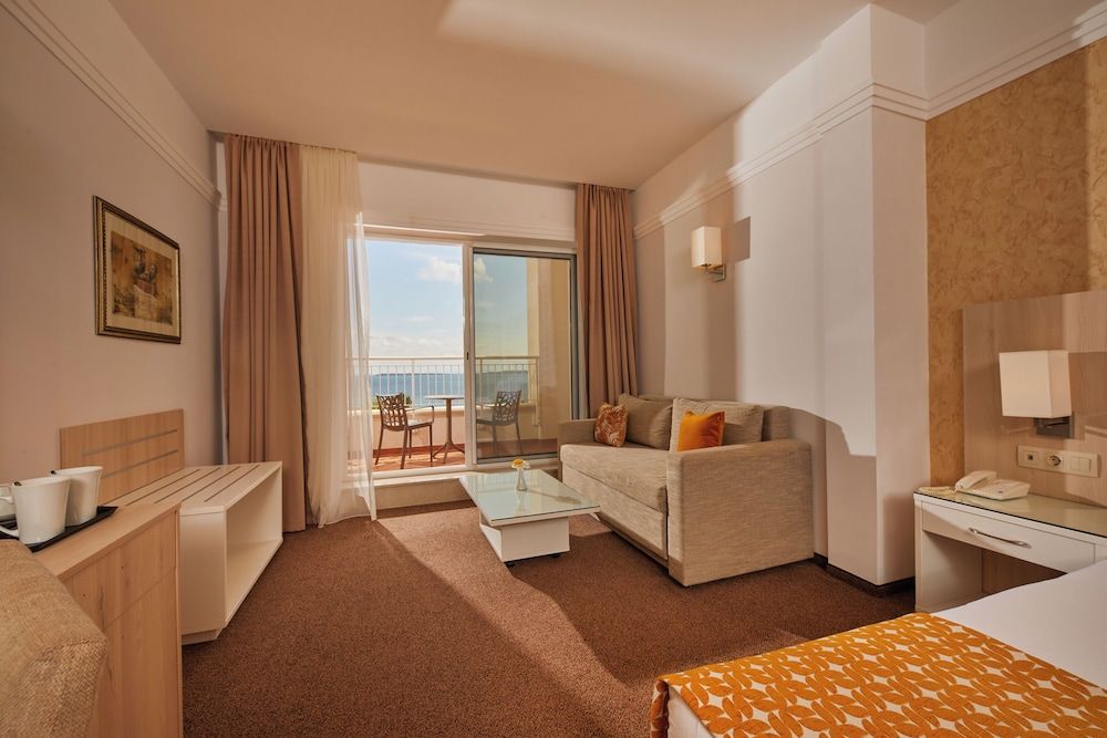 Family Room, Terrace, Sea View (2 Adults)