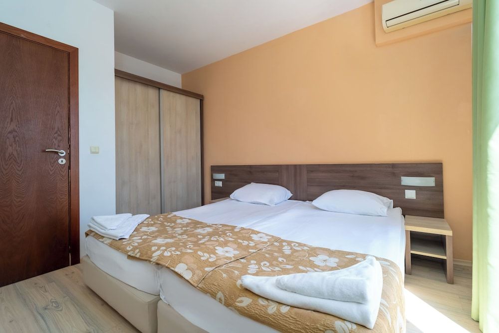 Suite Room