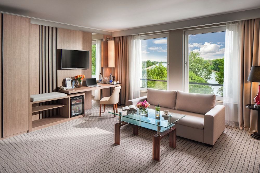 Landmark Creek Hotel & Wellness Deluxe Double or Twin Room, Balcony, Lake View