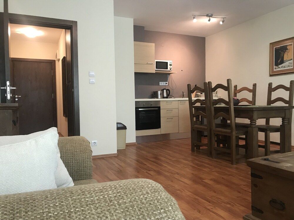 Superior Apartment, Balcony, Mountain View
