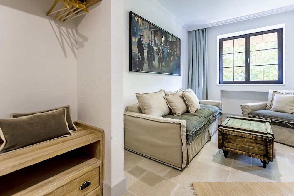 Luxury Room