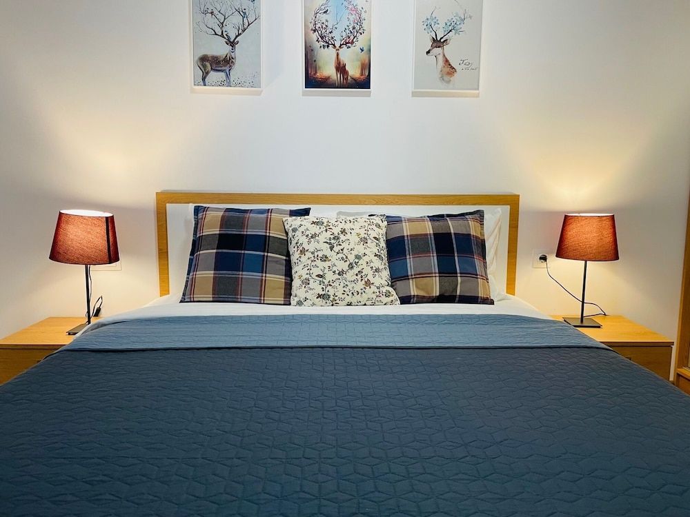 Family Apartment, Queen and Sofa Bed, City View