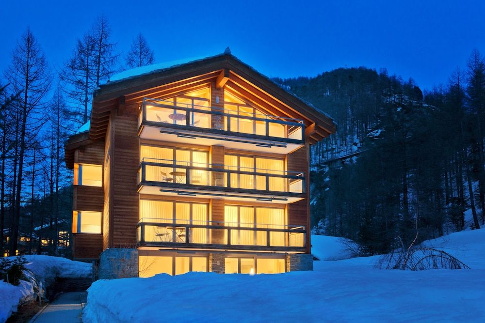 undefined Chalet Altesse Serviced Apartments 10