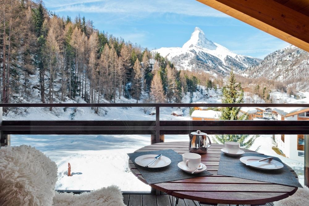 undefined Chalet Altesse Serviced Apartments 4