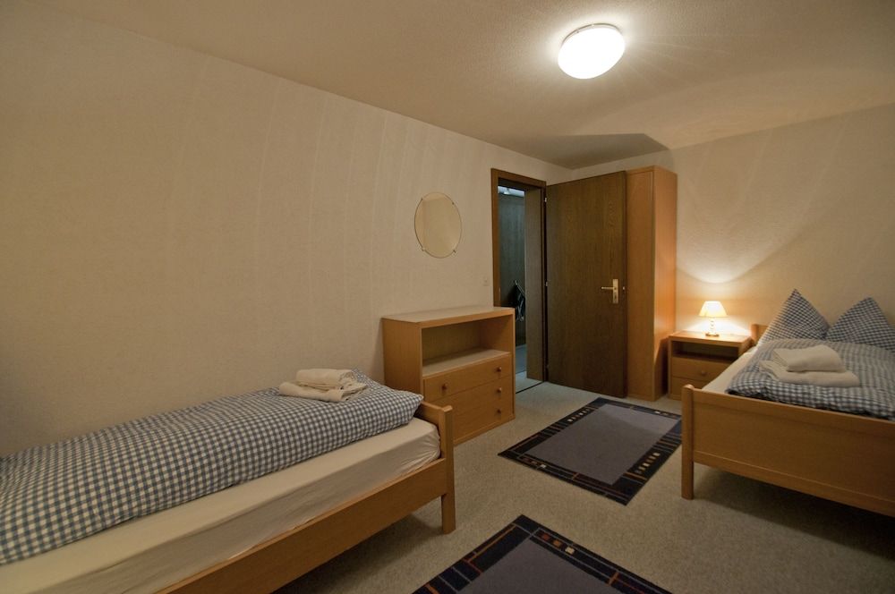 Haus Pan Apartment, 2 Bedrooms, Balcony (Apt 4 Gugla) 9