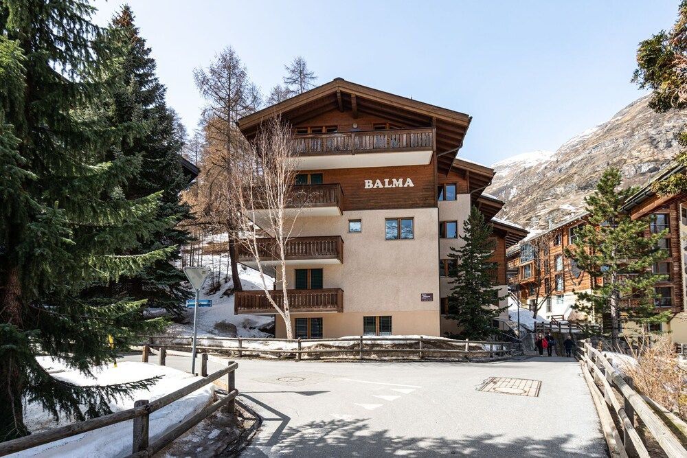 undefined Balmas Paradies 2