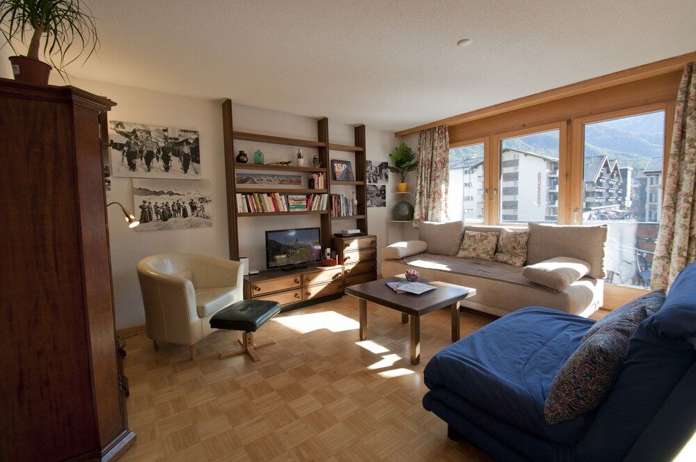 undefined Bahnhofbuffet - Apartment Riffelhorn