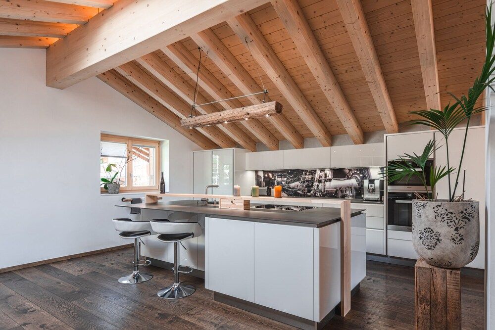 undefined Joes Luxury home 9