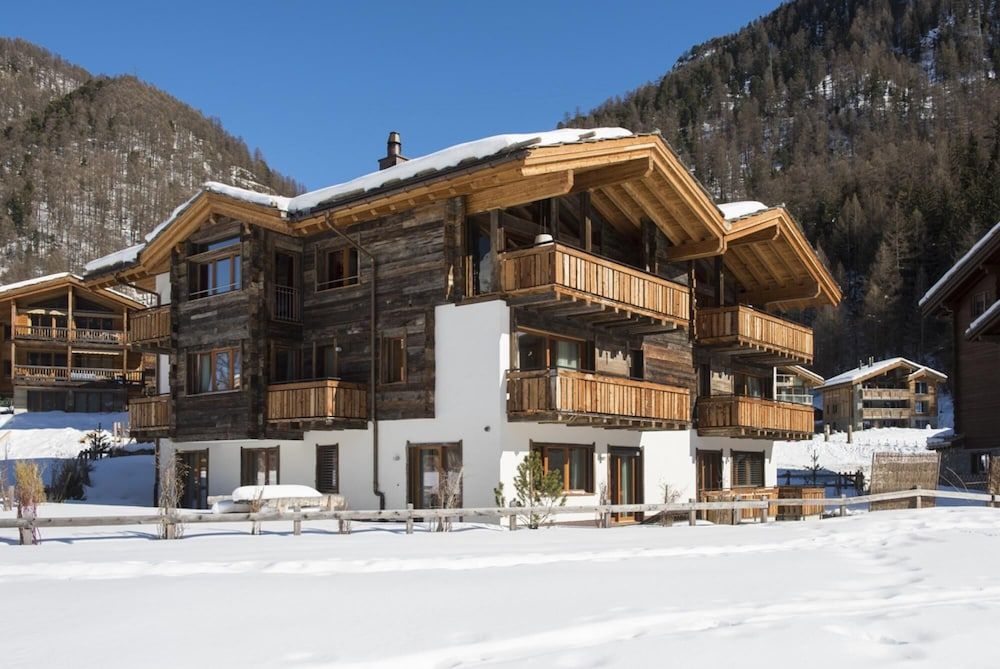 Chalet Shalimar Apartment Furi Apartment 48