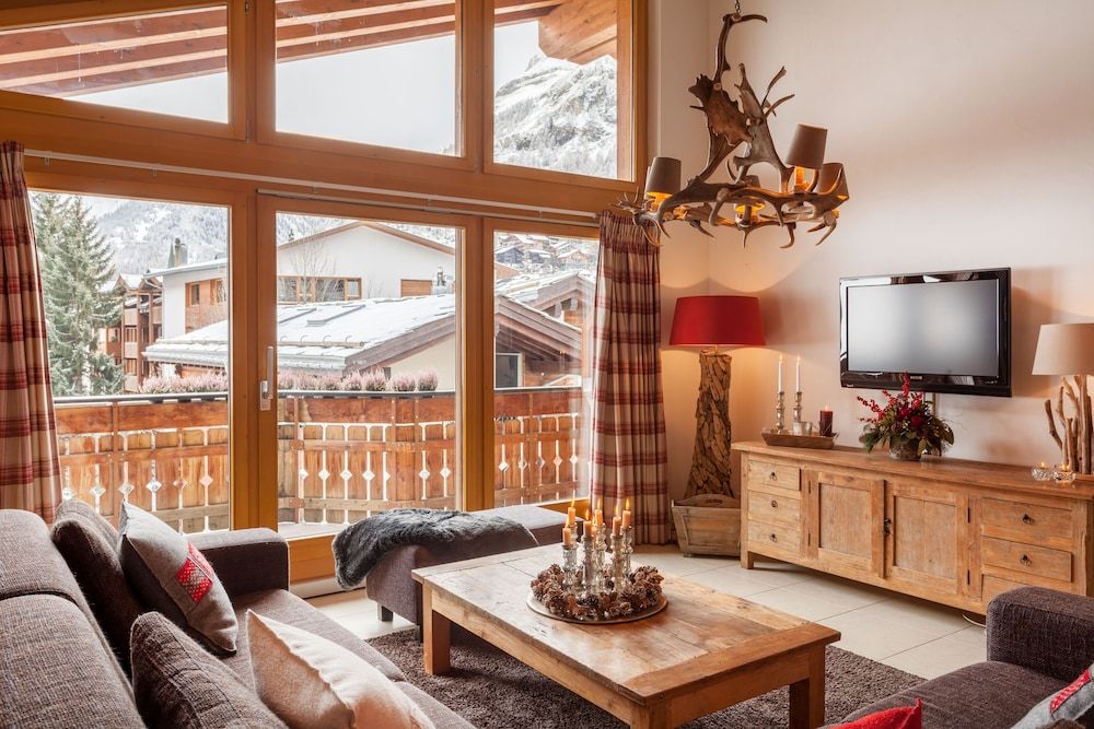 undefined Vrony Apartments by Hotel Walliserhof Zermatt 10