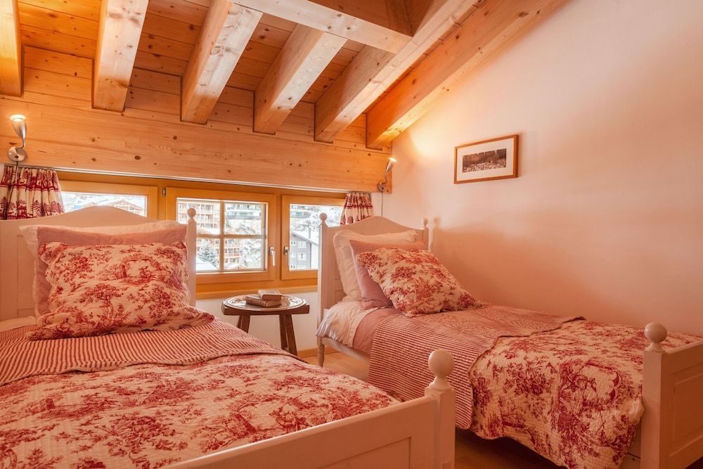 undefined Vrony Apartments by Hotel Walliserhof Zermatt 8