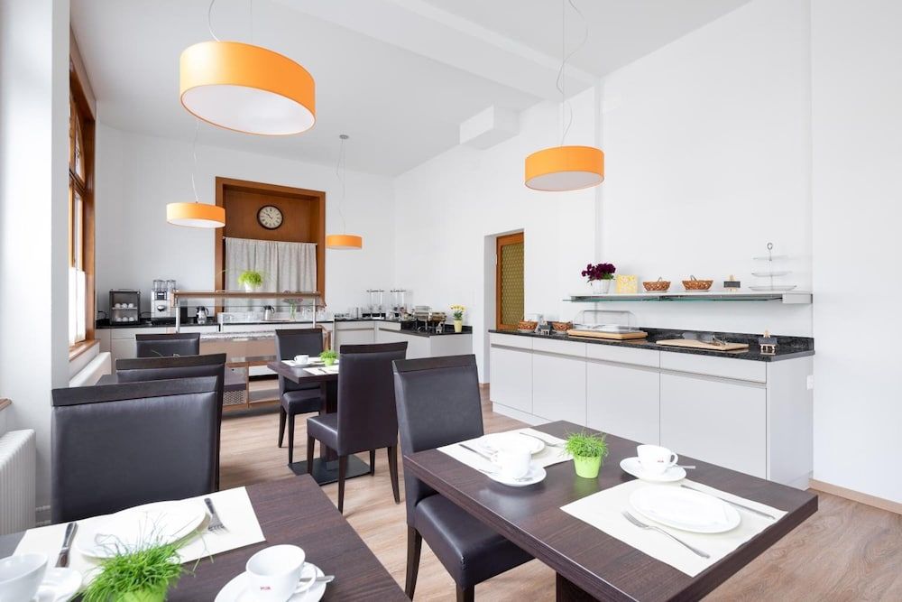 undefined Hotel Lötschberg 10