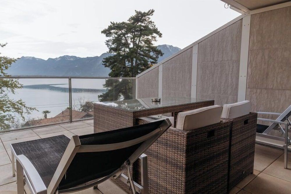 Montreux Lake View Apartments and Spa Luxury Apartment, 1 Bedroom, Lake View