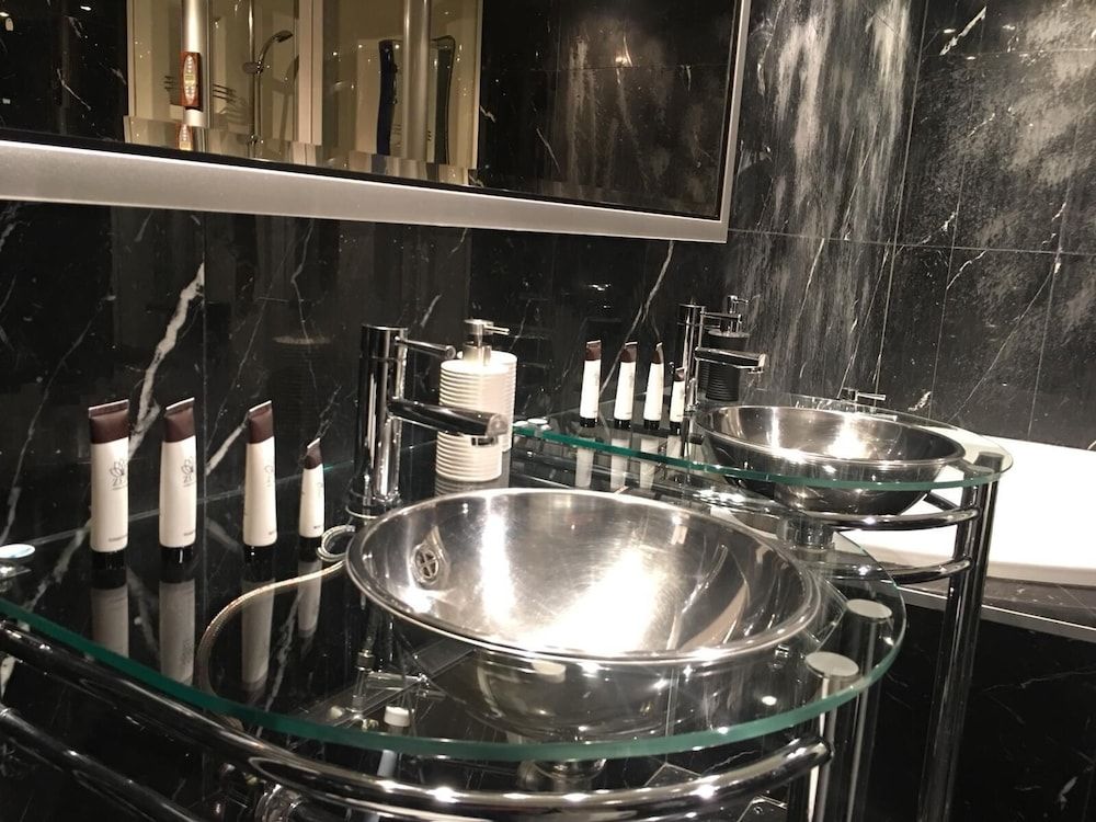 citycentre lake view apartment City Apartment 13