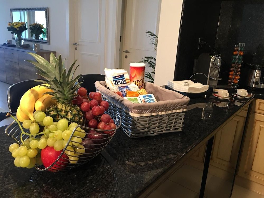 citycentre lake view apartment City Apartment 8