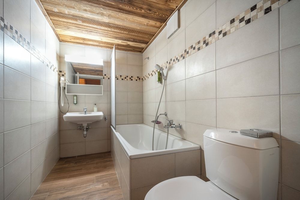 Hotel le Grand Chalet Family Suite, 1 Bedroom, Non Smoking, Mountain View 3