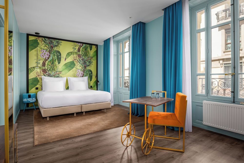 undefined Marmont Hotel 5