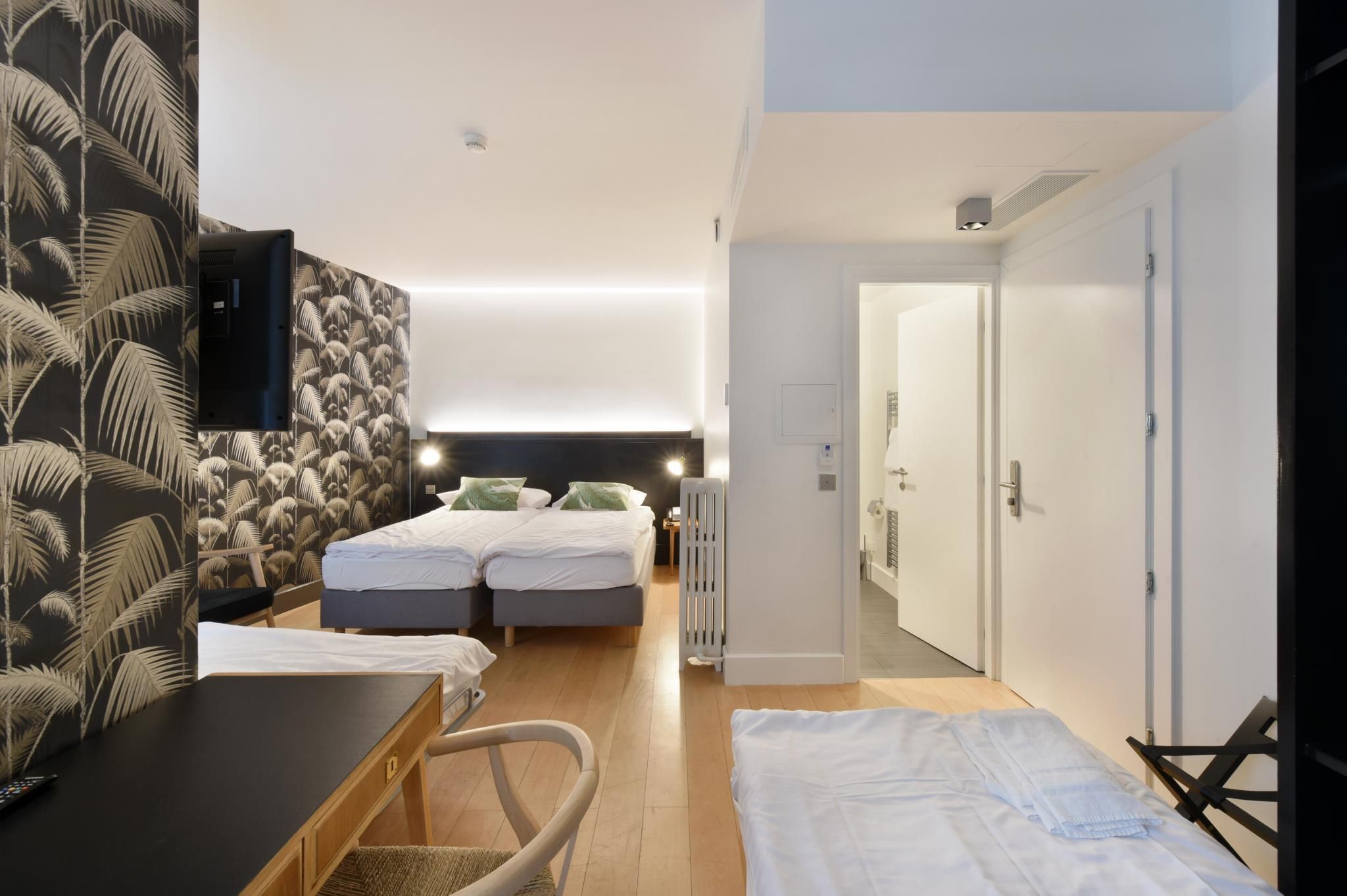 undefined The Pax Hotel 6