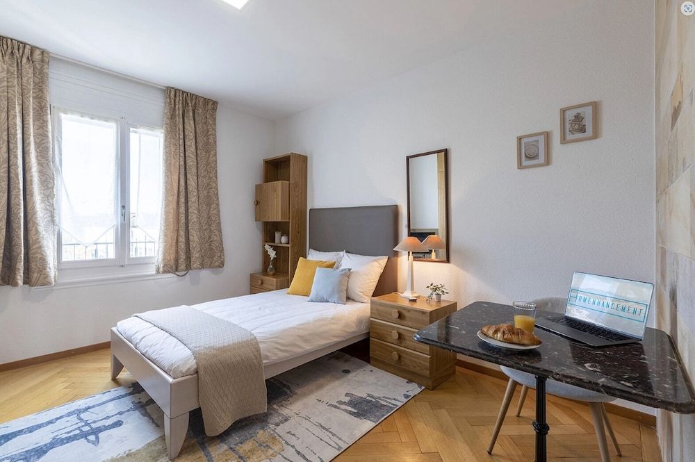 Standard Studio, 1 Queen Bed