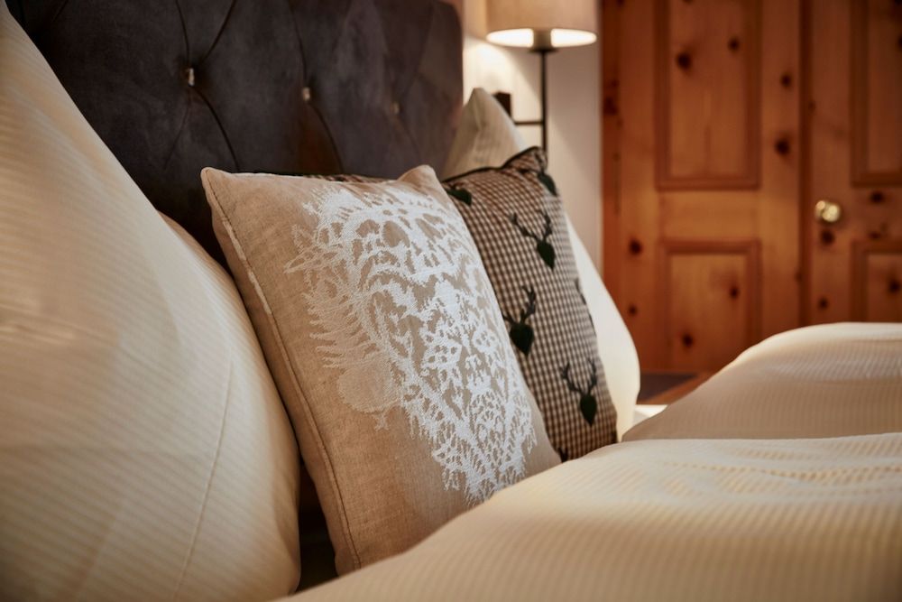 Hotel Steinbock Comfort Double Room (Parkett) 2