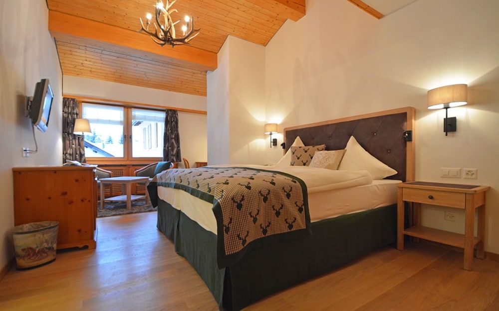 Hotel Steinbock Comfort Double Room (Parkett) 4