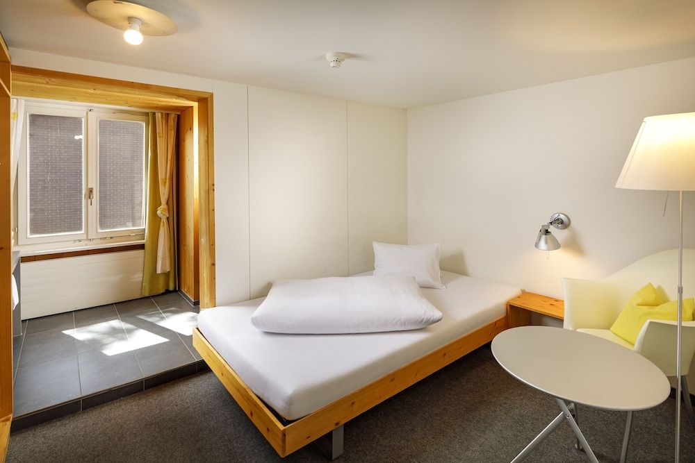 Economy Single Room