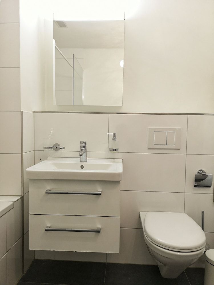 Art Basel - Guesthouse Basel Design Penthouse, 1 Double Bed with Sofa bed, City View 24