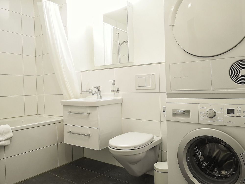 Art Basel - Guesthouse Basel Design Penthouse, 1 Double Bed with Sofa bed, City View 23