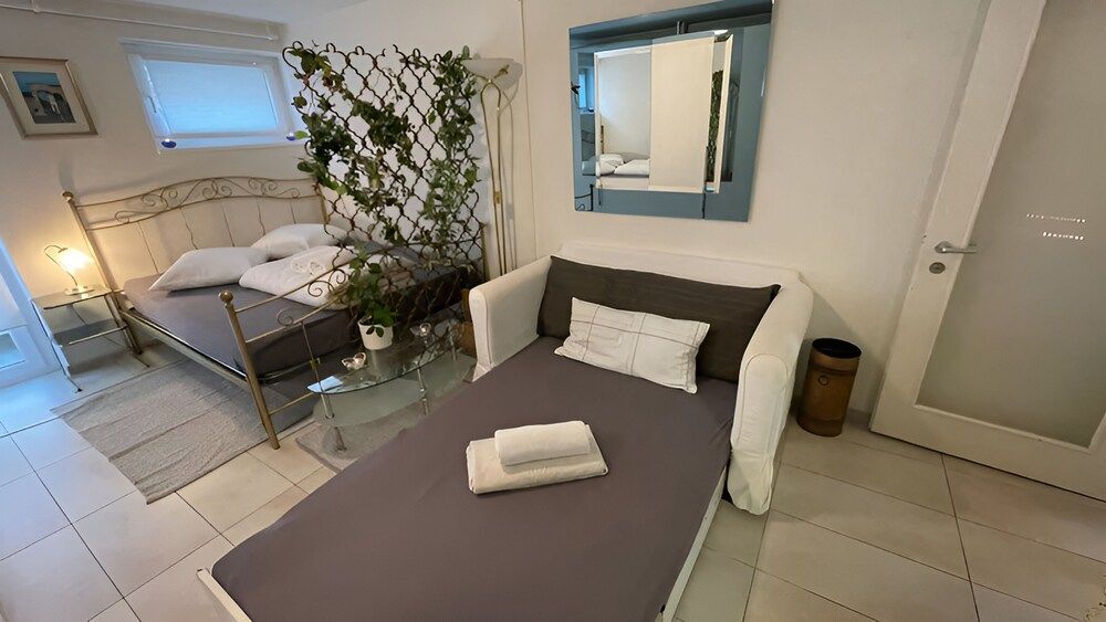 undefined Beautiful Place Cozy Super Fast Wifi 3 min From the River 4