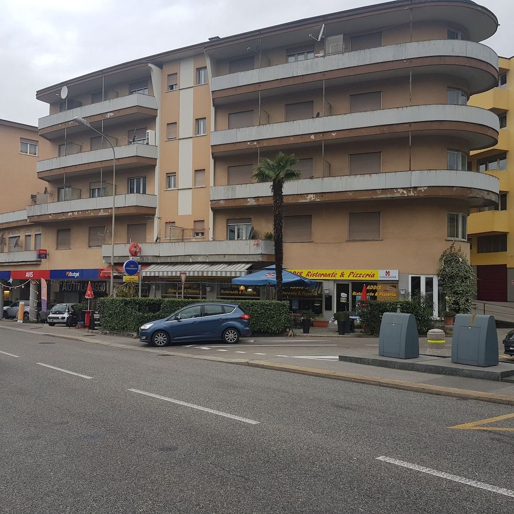 undefined Residence Lago 1 3