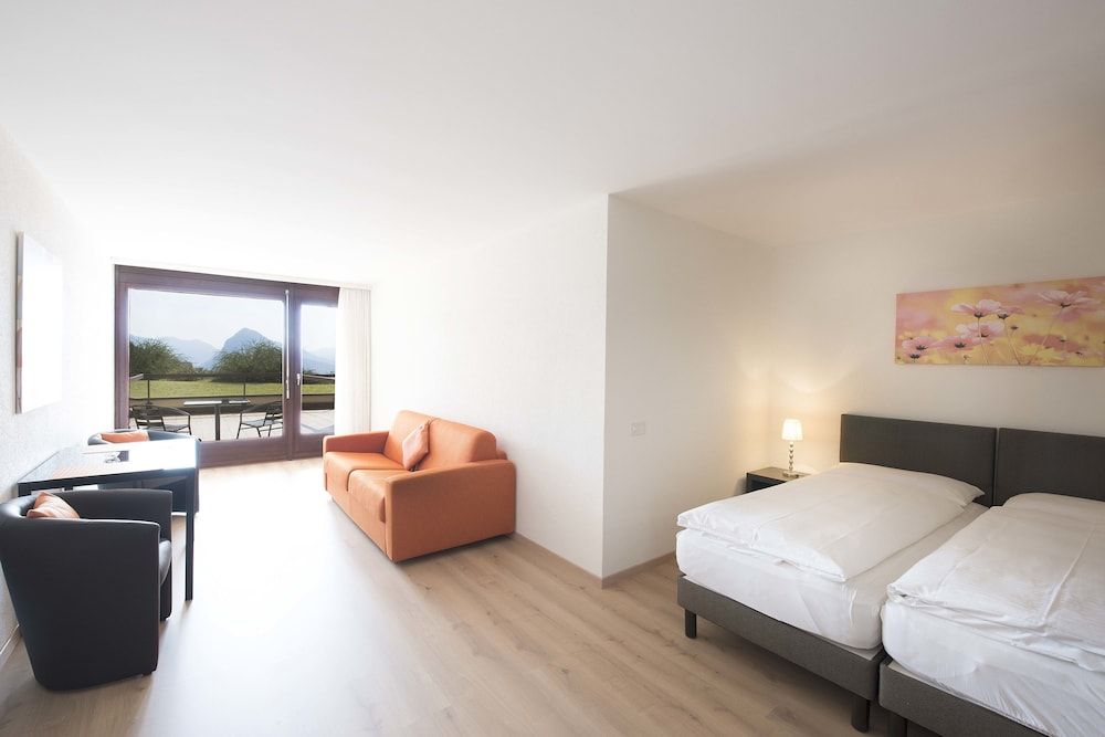 Centro Cadro Panoramica Family Suite, 1 Queen Bed with Sofa bed, Lake View 3