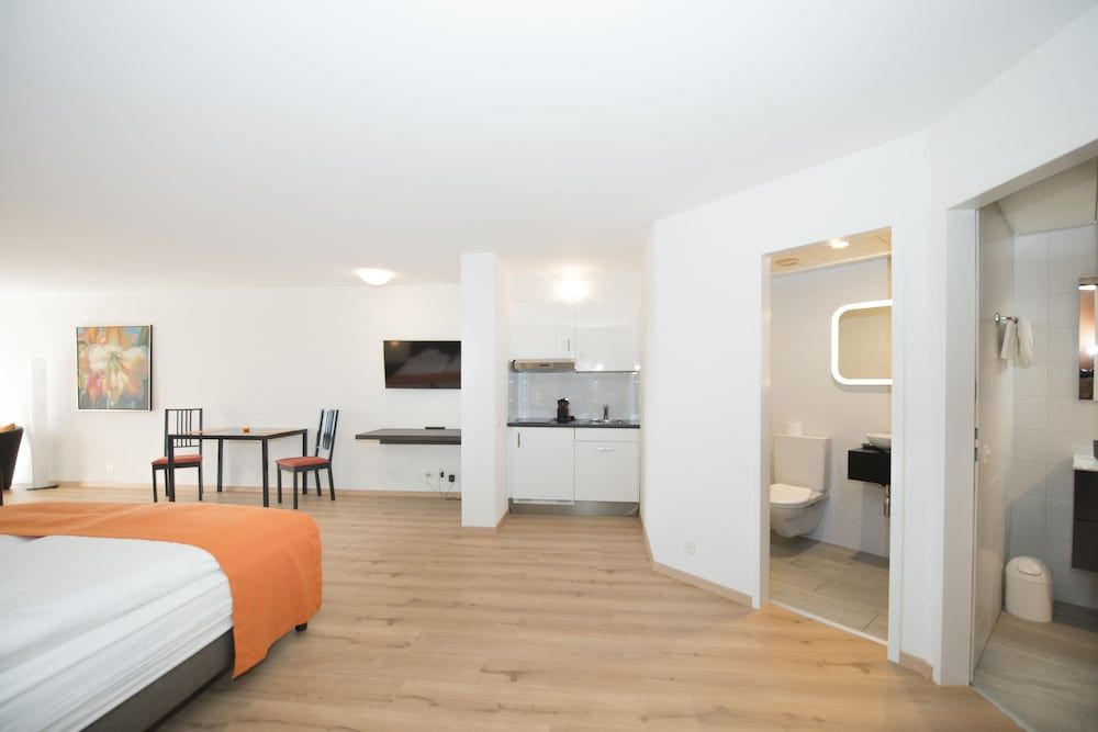 Centro Cadro Panoramica Family Suite, 1 Queen Bed with Sofa bed, Lake View 6