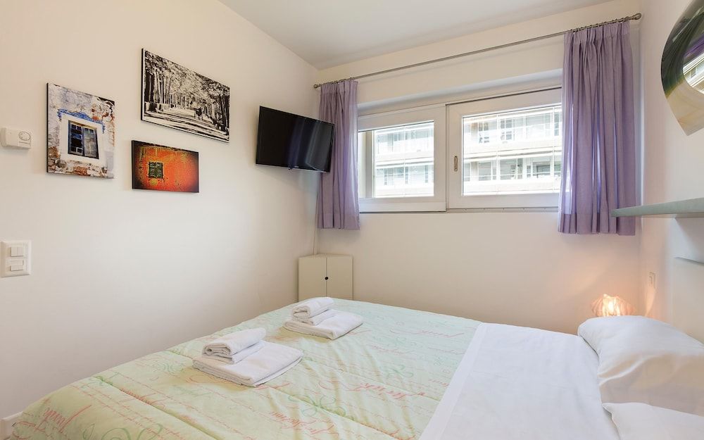 undefined Parco Apartments 6