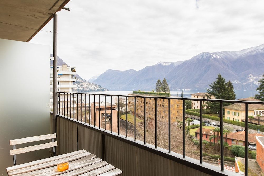 Minerva Apartments MINERVA 403 3