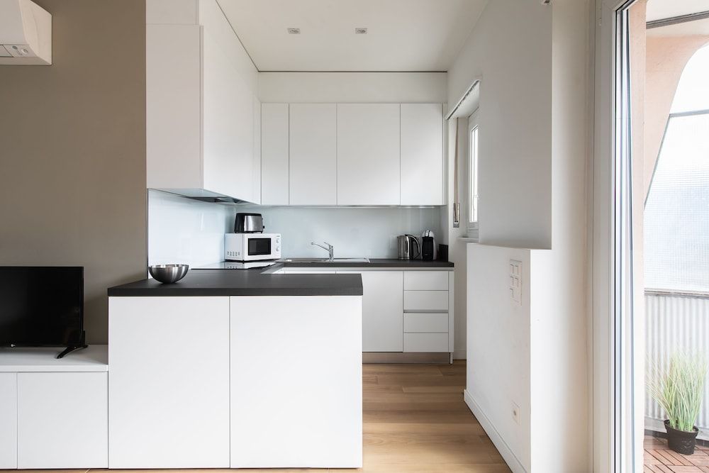 Minerva Apartments MINERVA 404 5