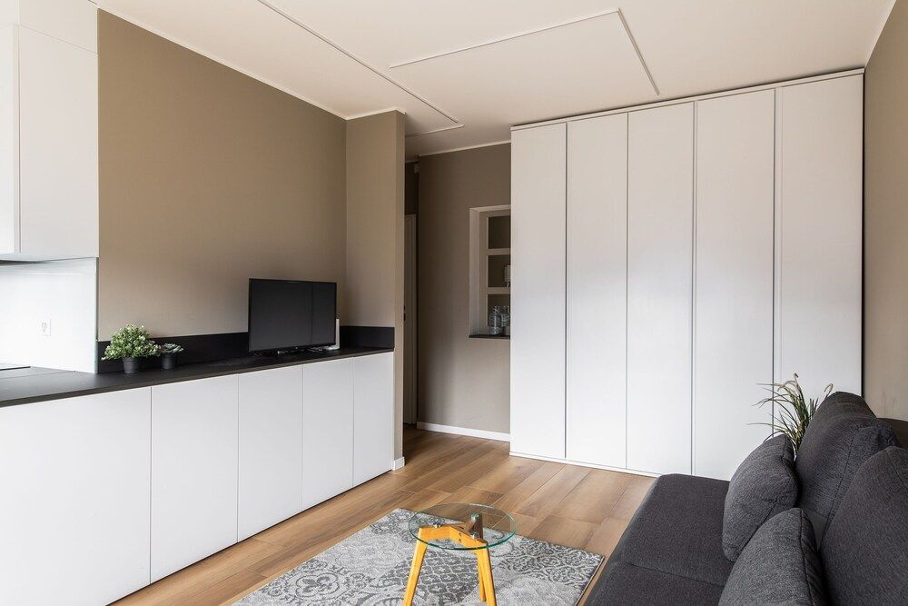 Minerva Apartments MINERVA 403 8