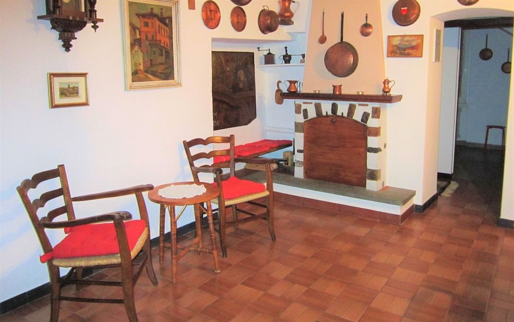 undefined Lake and City Panorama 9