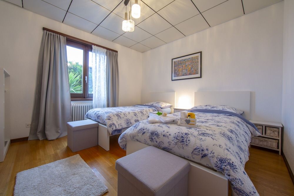 Chiara's Home Family Apartment, 2 Bedrooms, 2 Bathrooms, Mountainside (Chiara's Home) 2