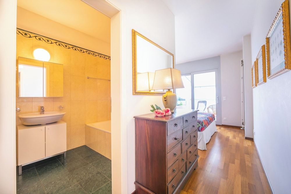 La Maison du Bonheur Family Apartment, 3 Bedrooms, 2 Bathrooms (La Maison du Bonheur) 6