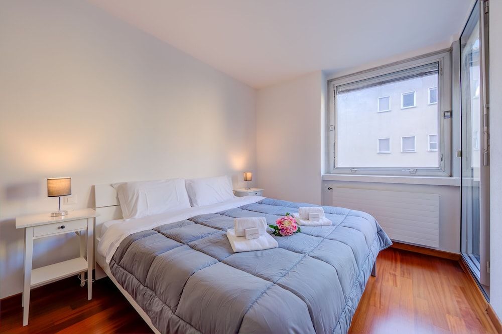 undefined Sunlight - 150m From the Lake 9