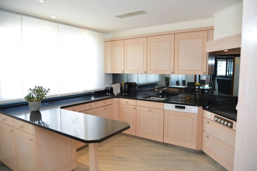 undefined One & Only 🎖central City Penthouse 7