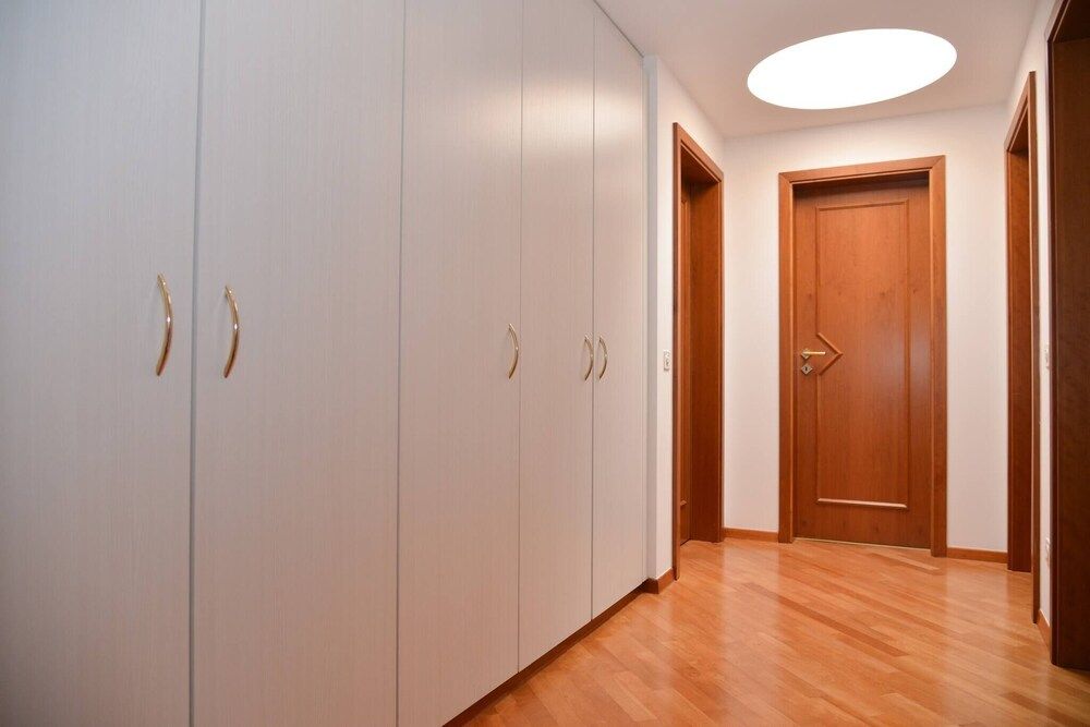 One & Only 🎖central City Penthouse Apartment, 3 Bedrooms, Accessible, Smoking 26