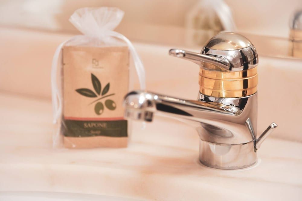 One & Only 🎖central City Penthouse Apartment, 3 Bedrooms, Accessible, Smoking 15