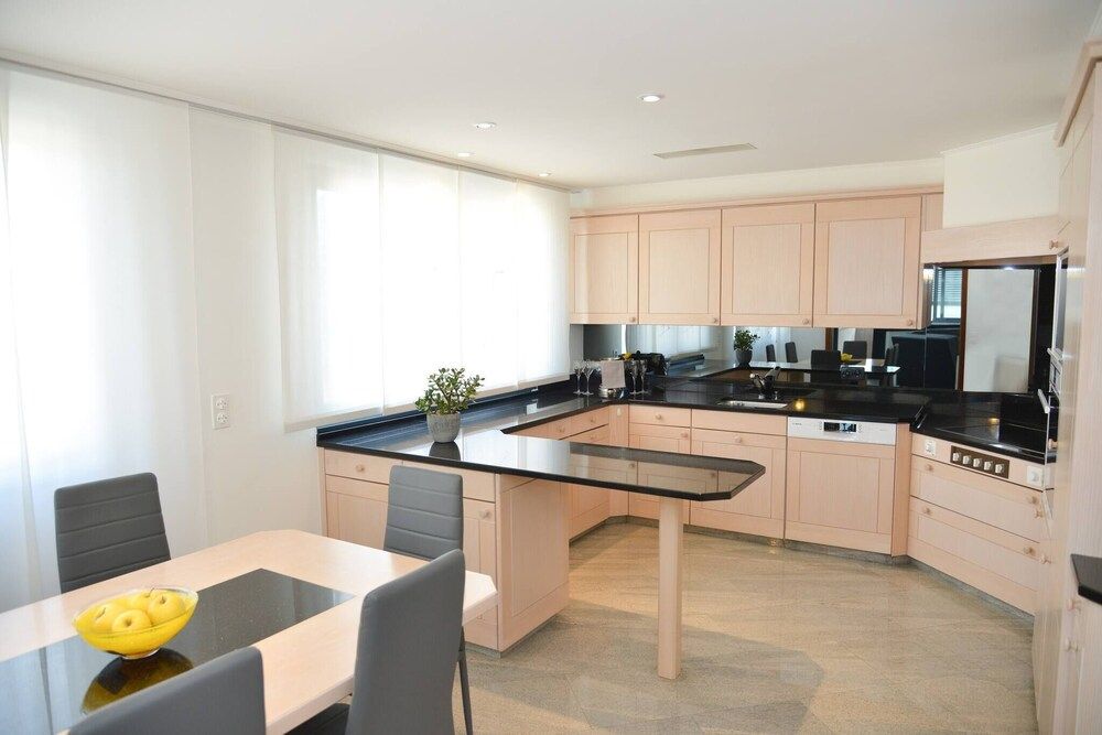 undefined One & Only 🎖central City Penthouse 5