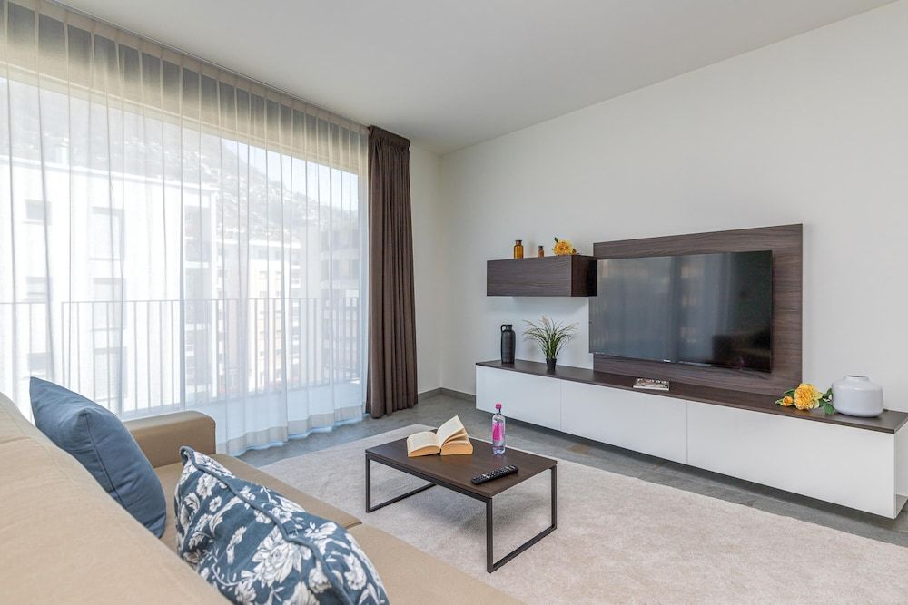 Icon H 402 Suite Business Family Apartment, 1 Bedroom, 2 Bathrooms (ICON H 402 Suite Business) 11