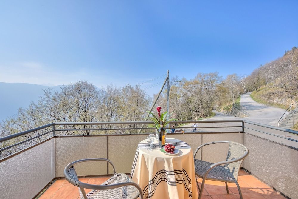 undefined Ca' Gina Panoramica - Monte Bre 9